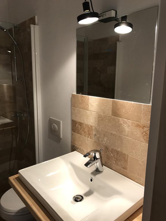 Anahouse Hotell Vişeu de Sus Exteriör bild